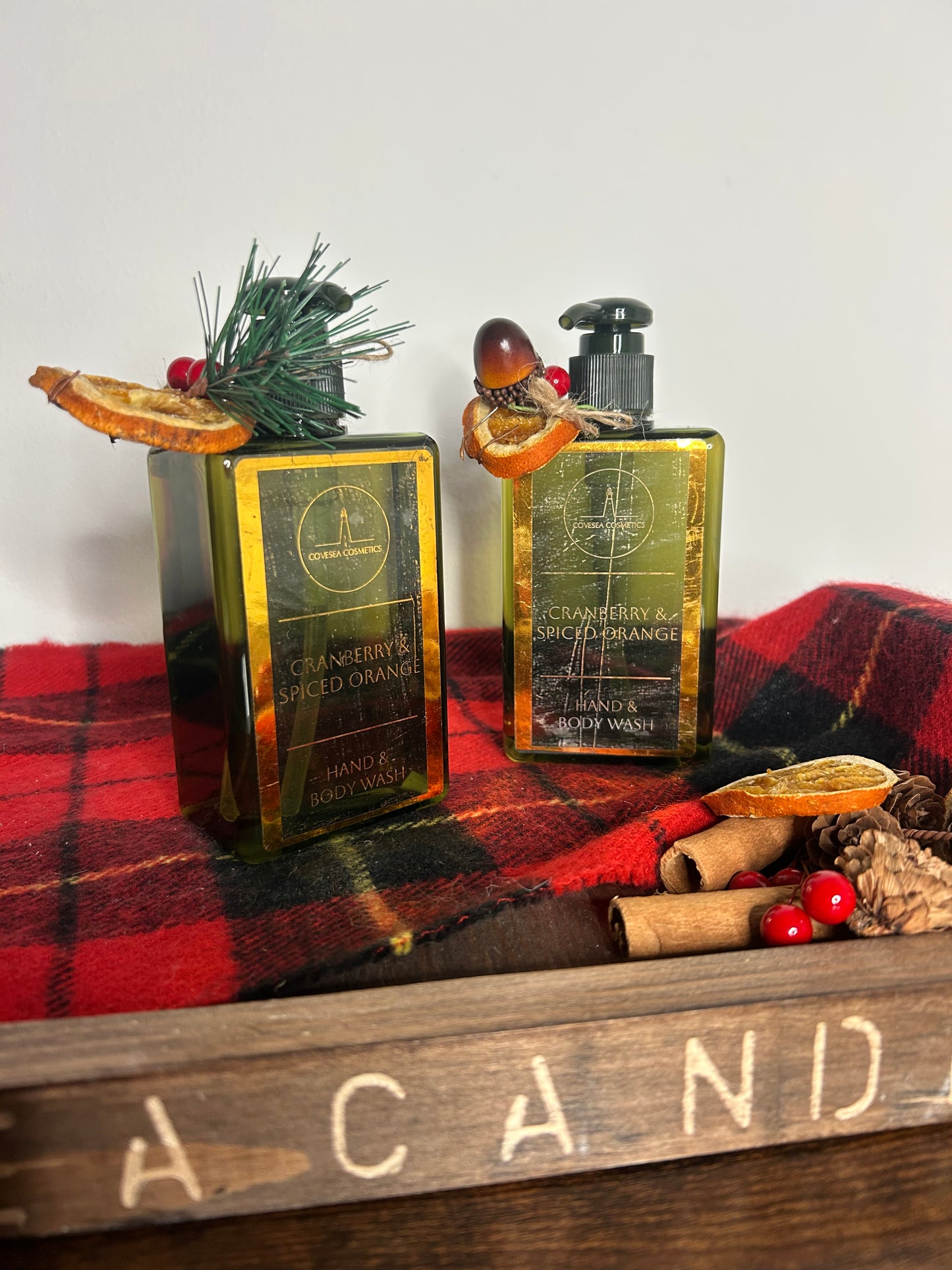 Christmas Hand & Body Wash Cranberry & Spiced Orange *Website Exclusive*