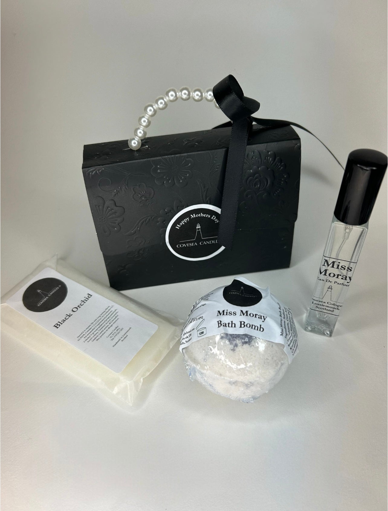 Pearl Handle Gift Bag