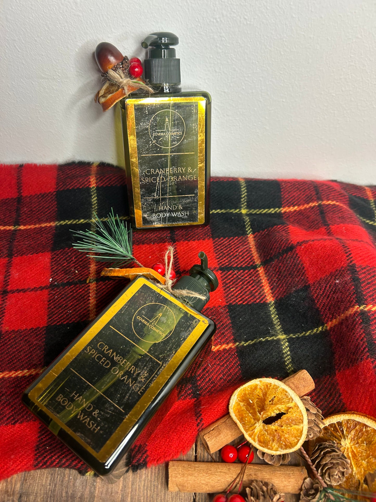 Christmas Hand & Body Wash Cranberry & Spiced Orange *Website Exclusive*