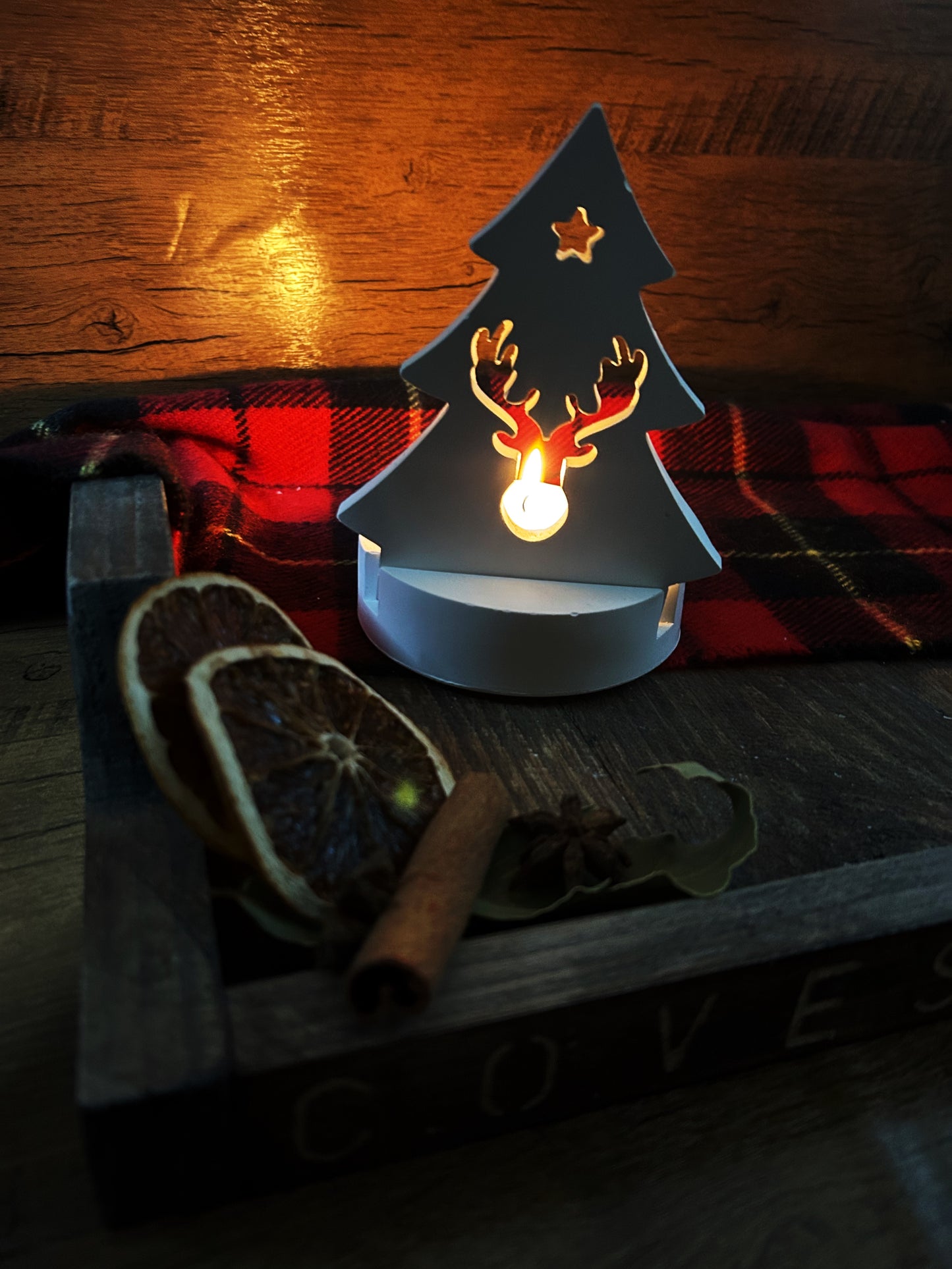 Christmas Tealight Holder