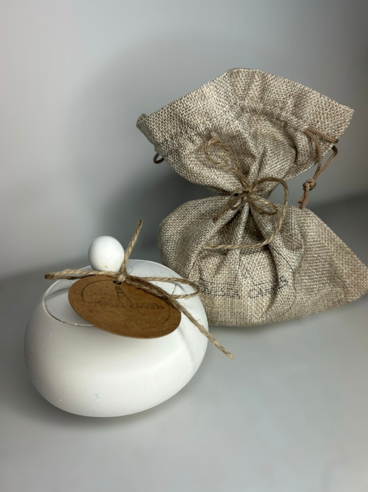 White Chubby Pot Candle