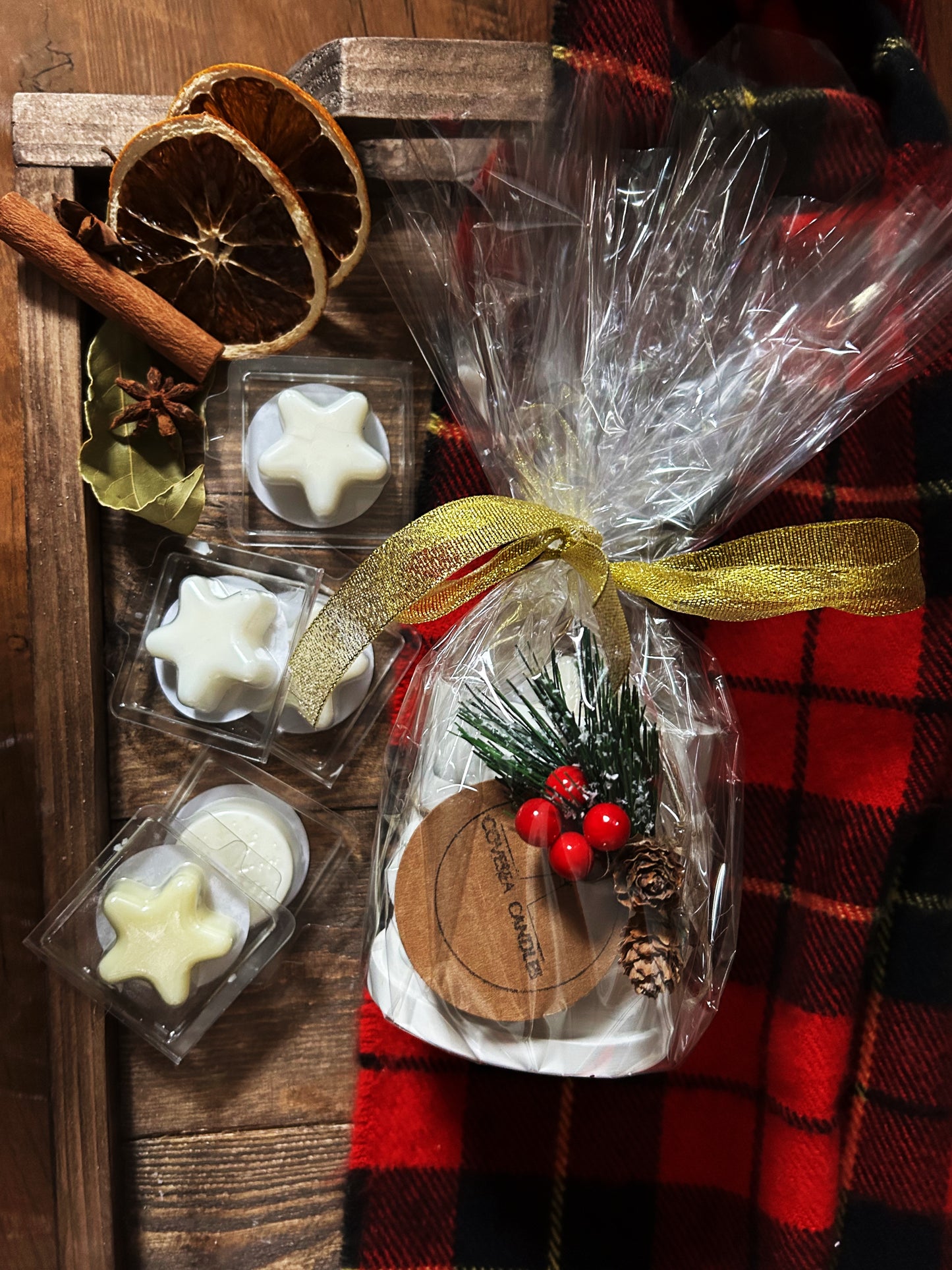 ONLINE EXCLUSIVE Handmade Christmas Pot & Mini Wax Melts