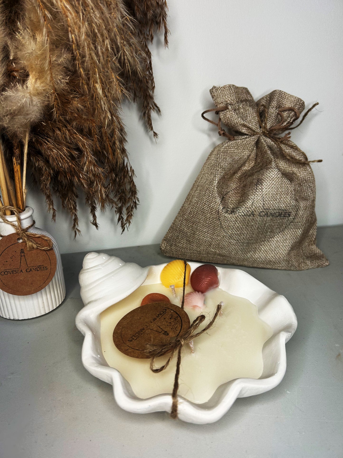 Large Clam Shell Candle